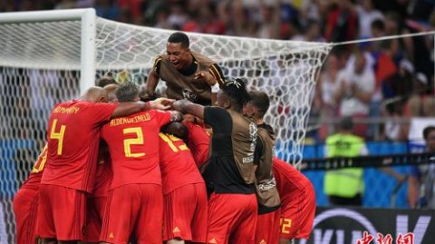 半全场焦点：乌拉圭2-0巴西，努涅斯闪耀内马尔伤退